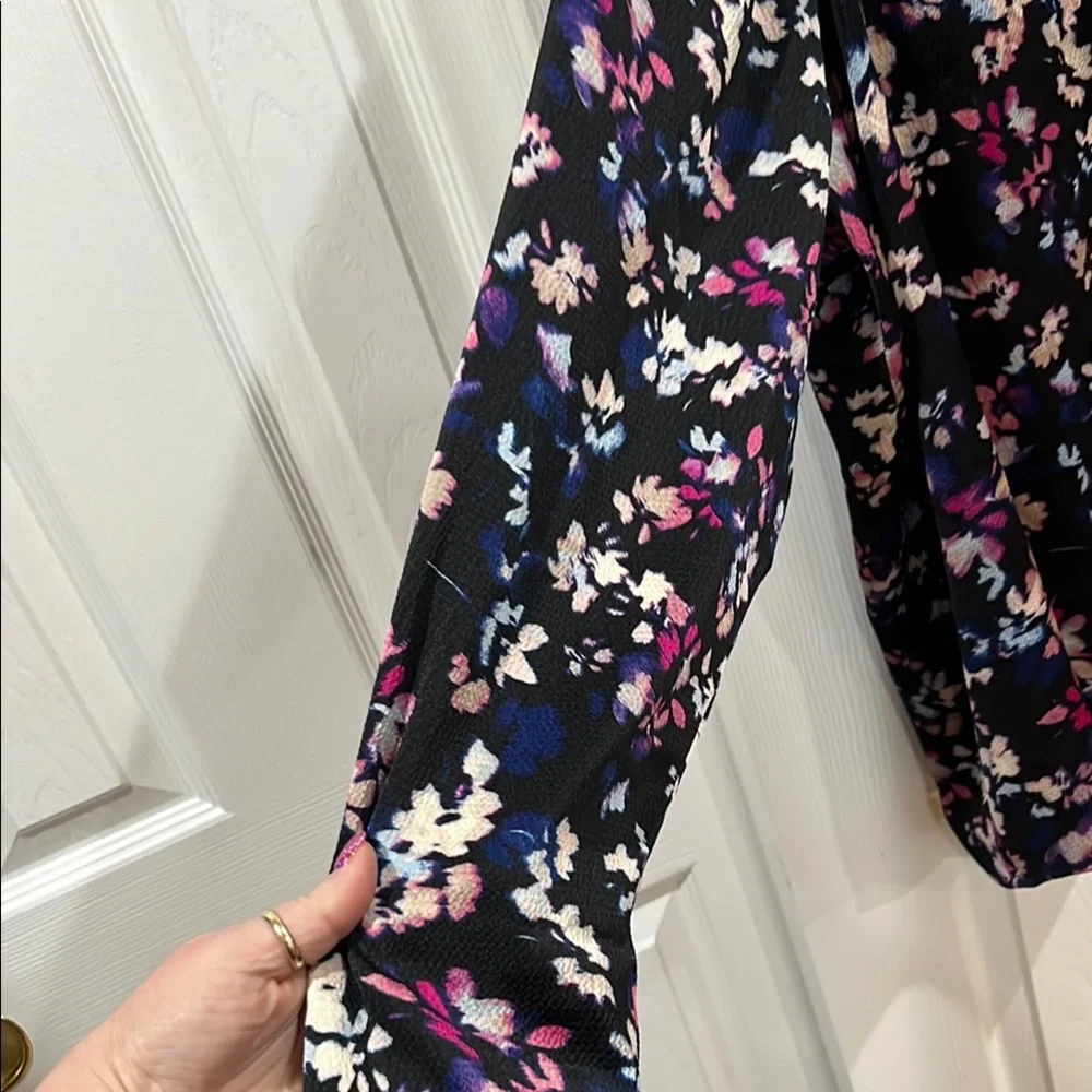 Lane Bryant Women's Floral Top - Black and Pink size 18 - Picture 6 of 8